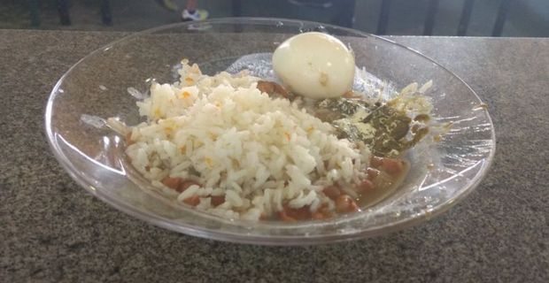 Estudantes e funcionários precisam tomar cuidado ao ingerir os alimentos (Divulgação/Sindserv)